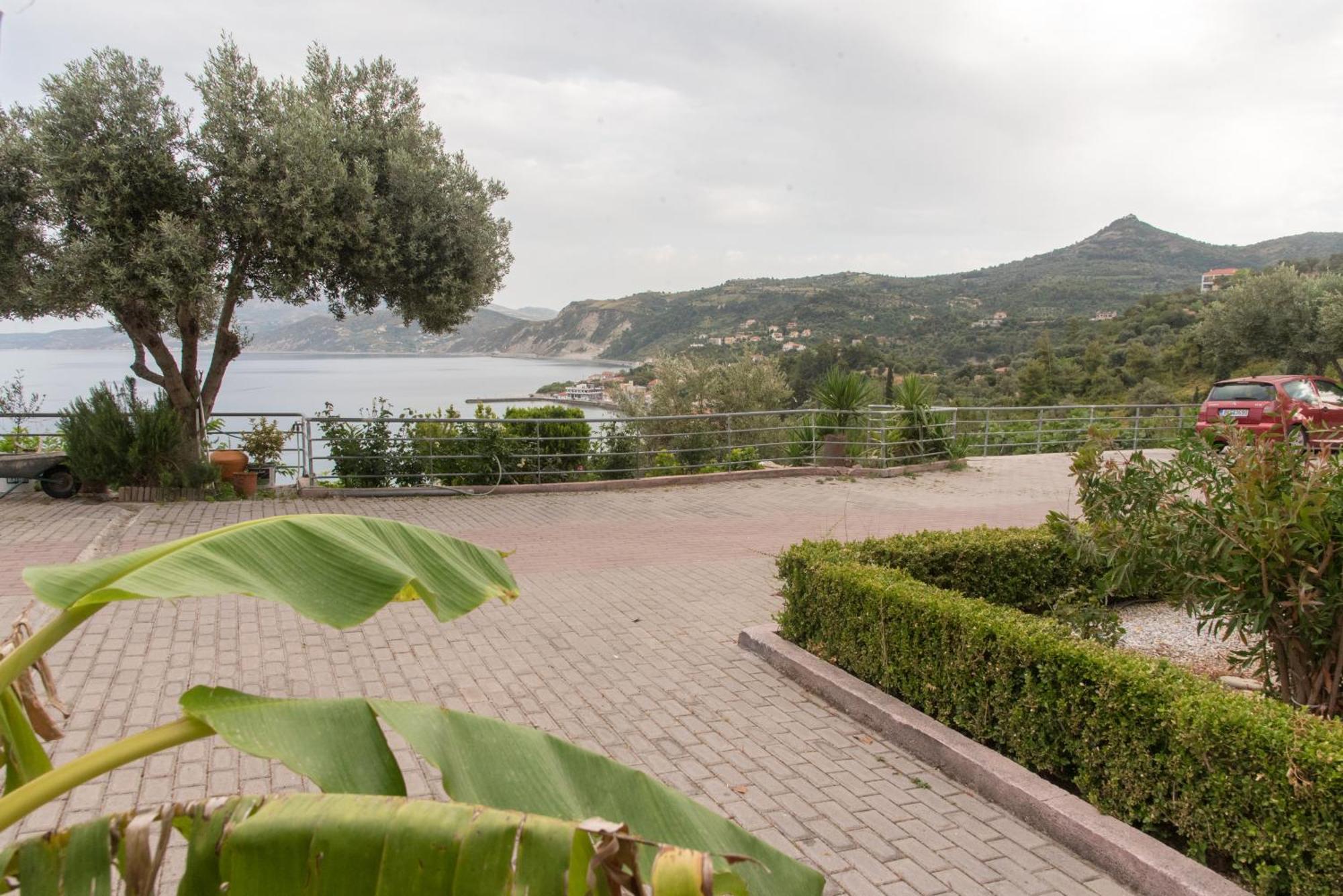 Panorama Hotel Platána Esterno foto